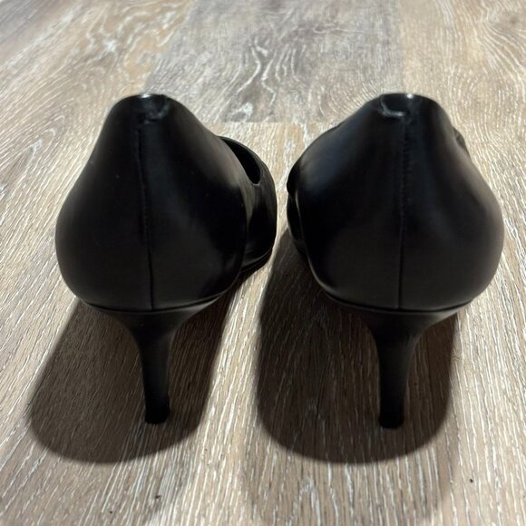 black Kitten Heels - Picture 2 of 3